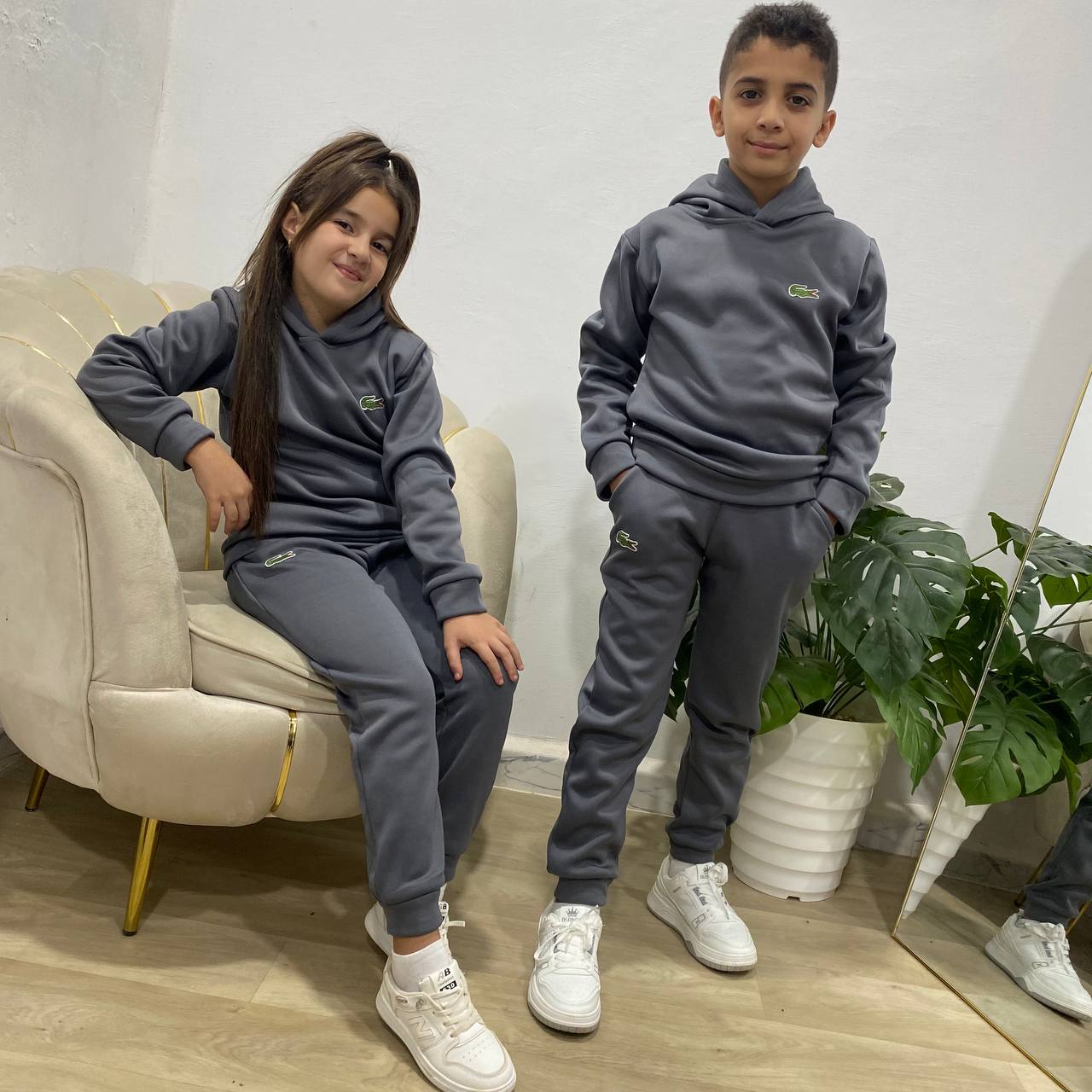 Ensamble Lacoste super qualite 4-16 ans