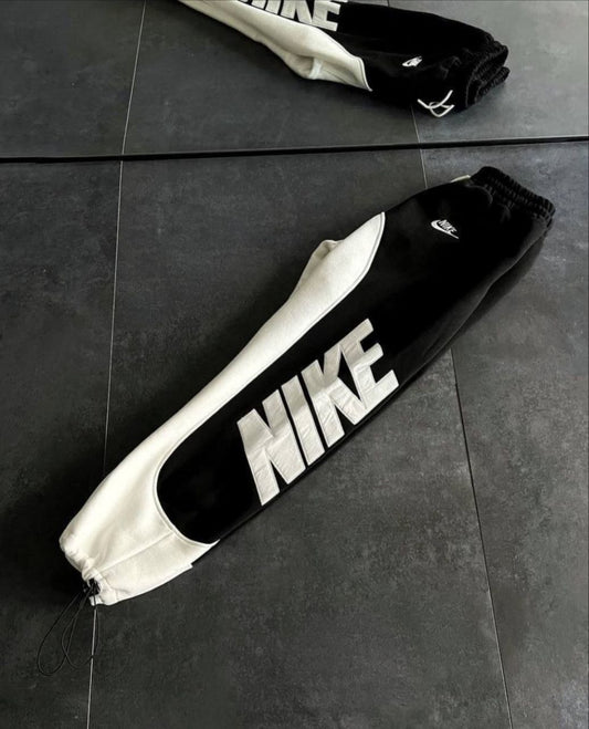 Jogger Baggy-/ 2025/